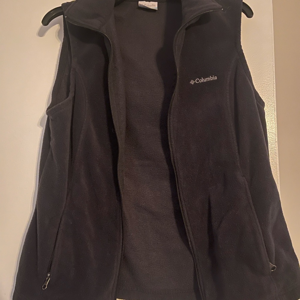 Columbia Black Benton Springs Fleece Vest